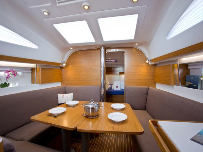 foto Elan Impression 40 27