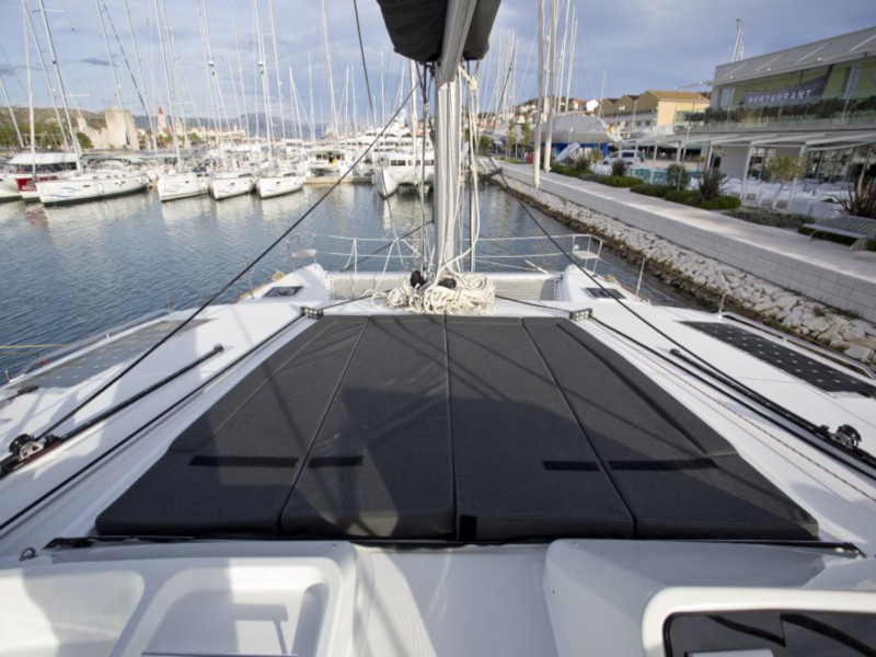 photo Lagoon 450  Flybridge 3