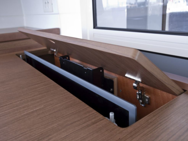 photo Lagoon 450  Flybridge 25