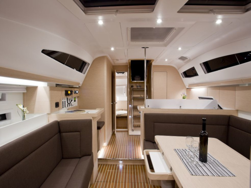 foto Elan Impression 45 18