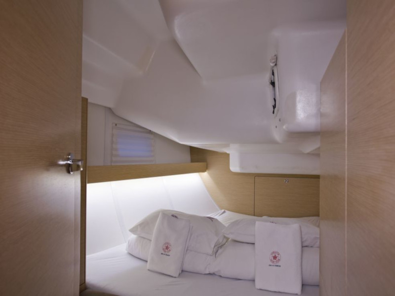 foto Elan Impression 45 16