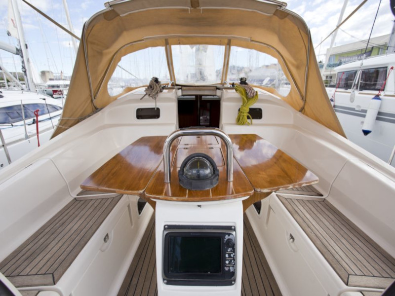 照片 Elan 434 Impression 9