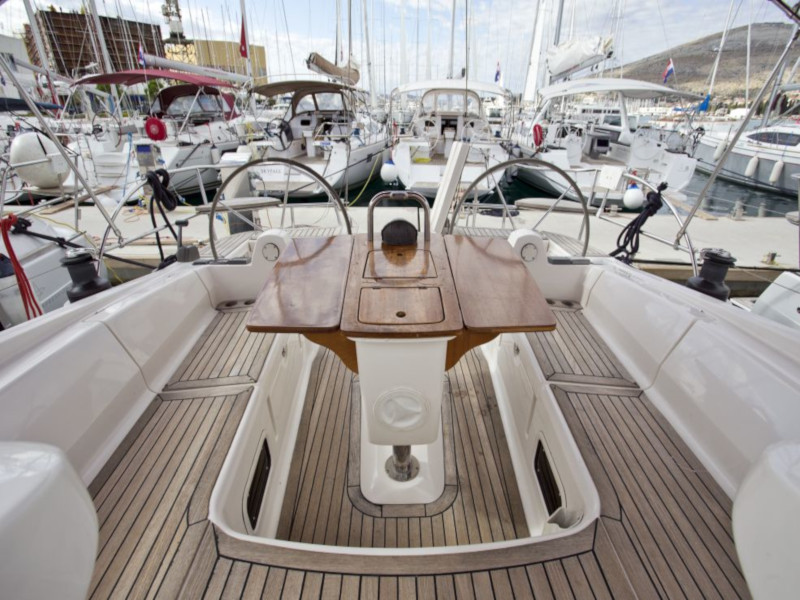 صور Elan 434 Impression 6