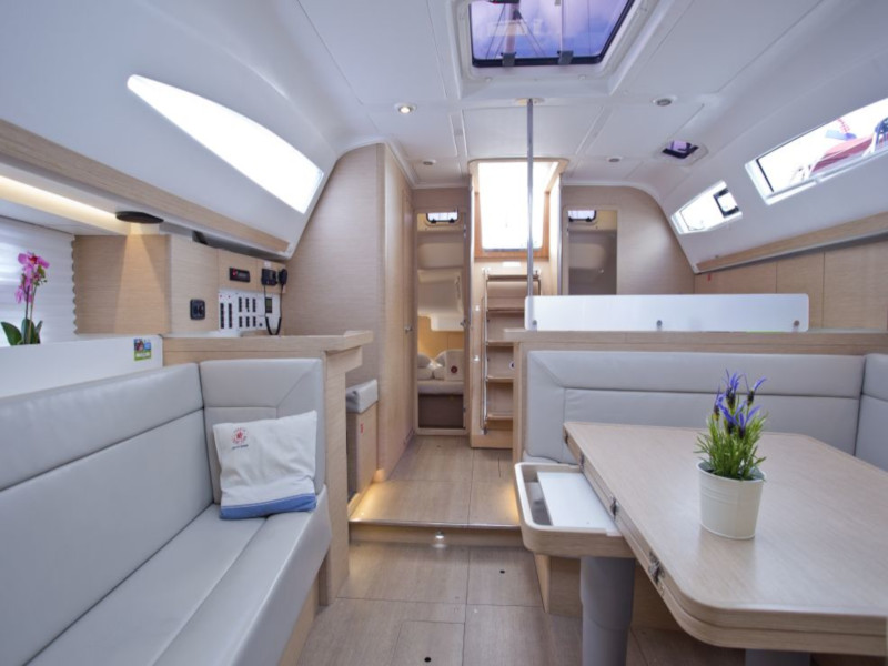 foto Elan Impression 45 13