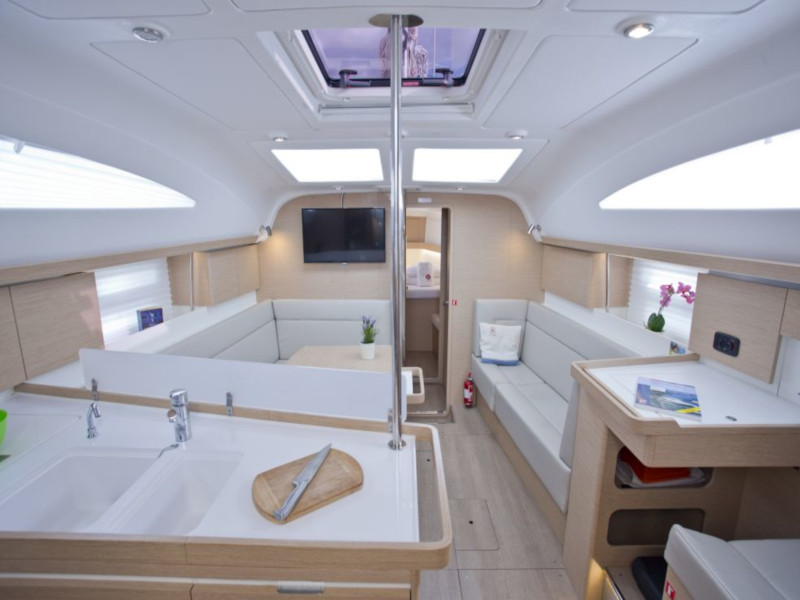 foto Elan Impression 45 16