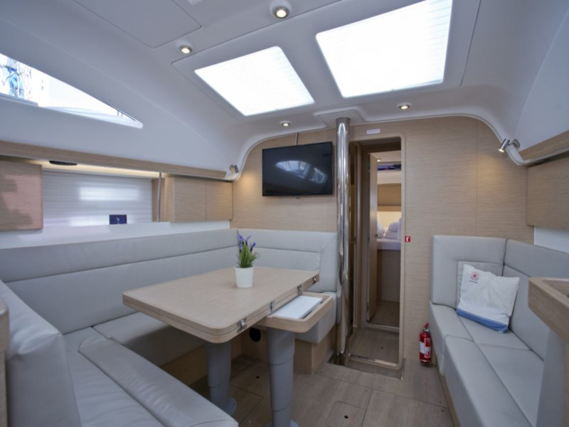 foto Elan Impression 45 18