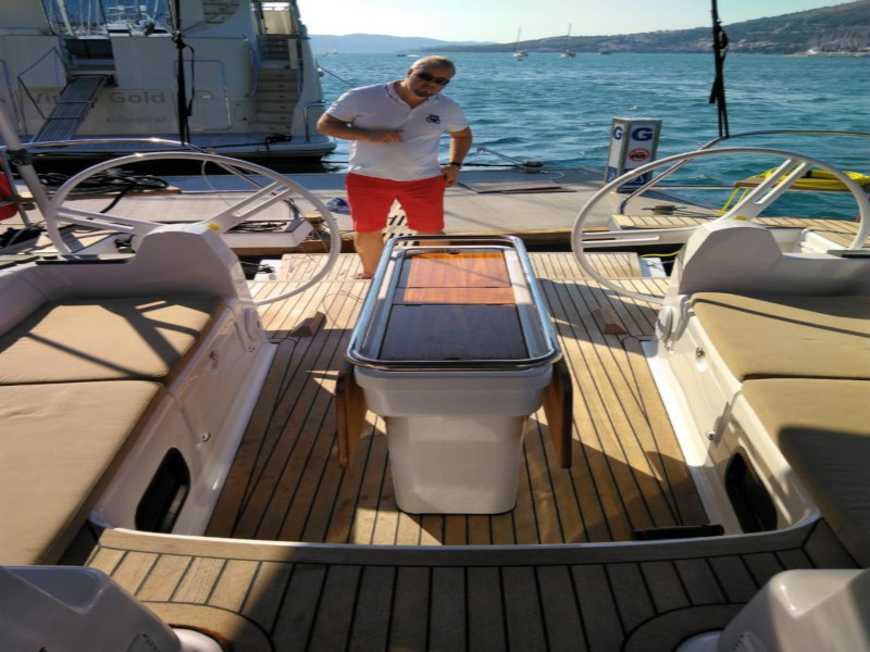 foto Elan Impression 45 4