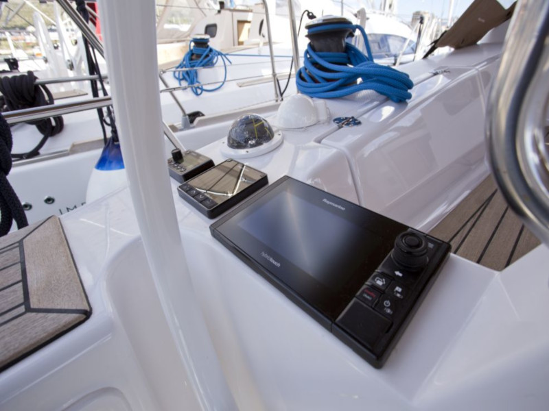 foto Elan Impression 45 4