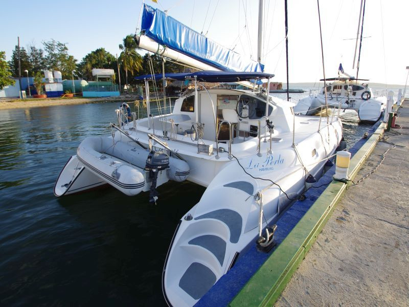 фото Athena 38 4