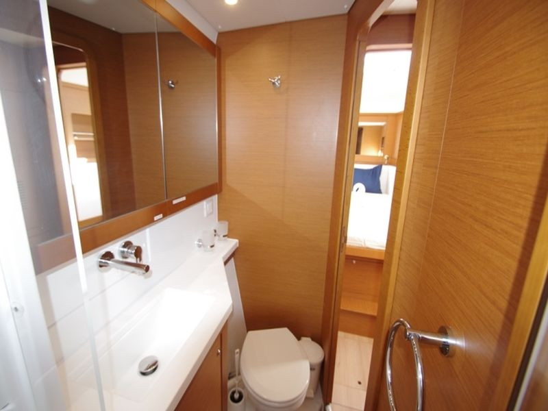 صور Lagoon 450  Flybridge 11