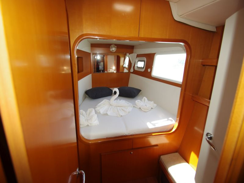 صور Lagoon 440 10