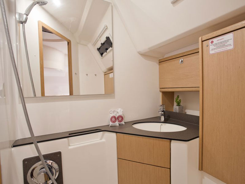 photo Bavaria Cruiser 46 23