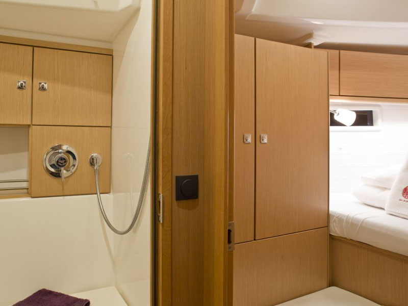 photo Bavaria Cruiser 46 34