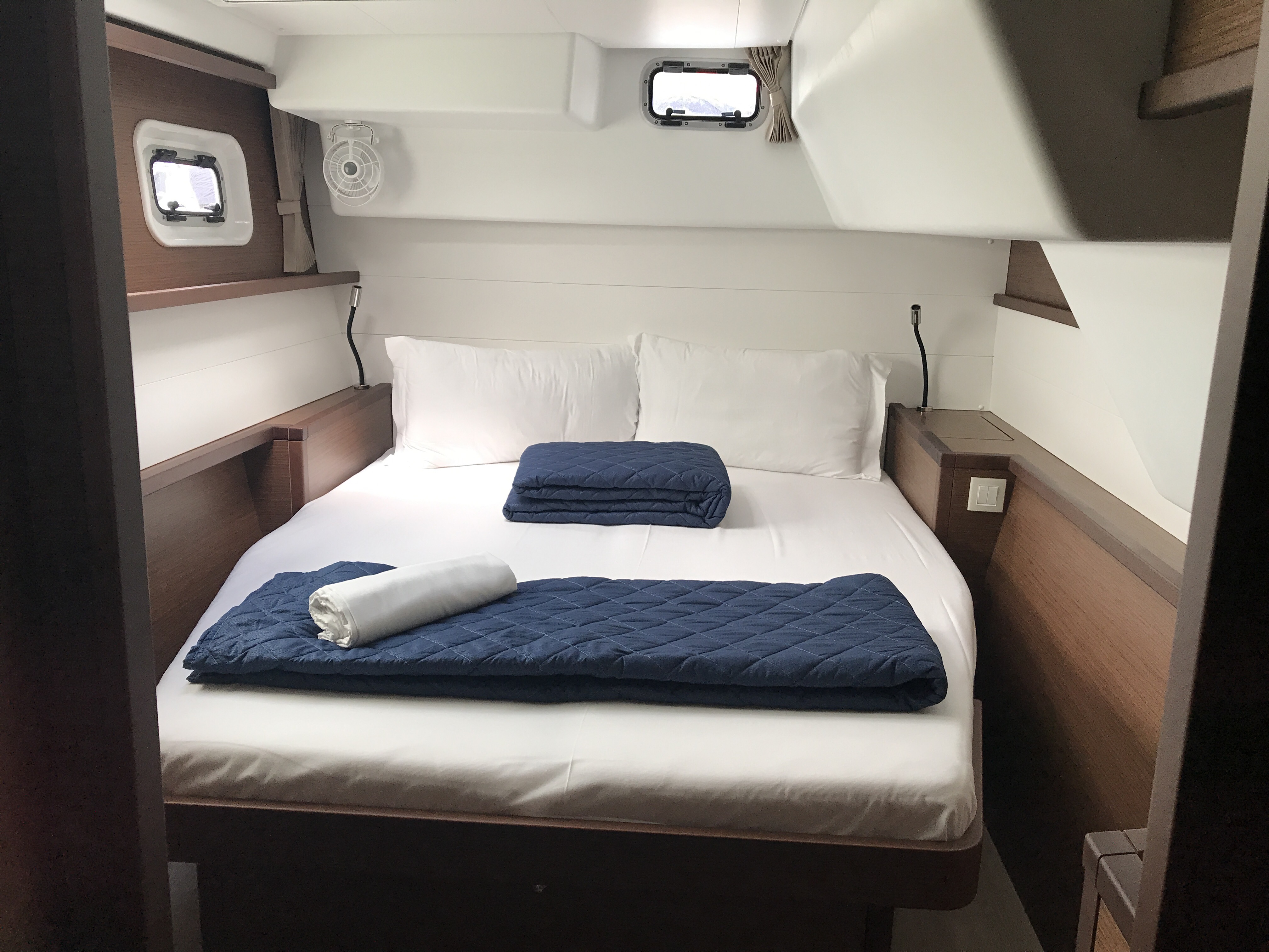 foto Lagoon 450  Flybridge 10