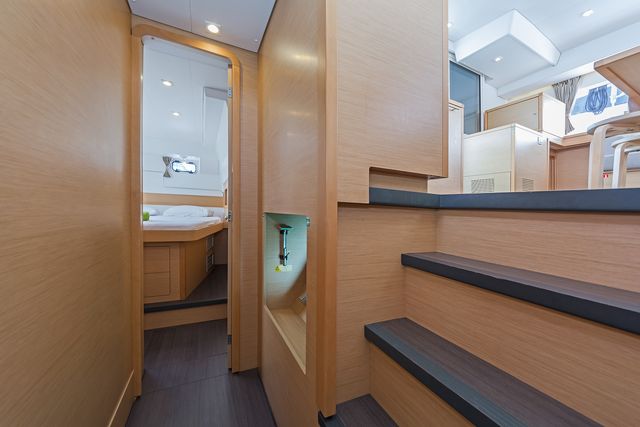 foto Lagoon 400 S2 2