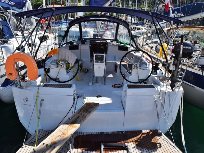 照片 Sun Odyssey 449 2