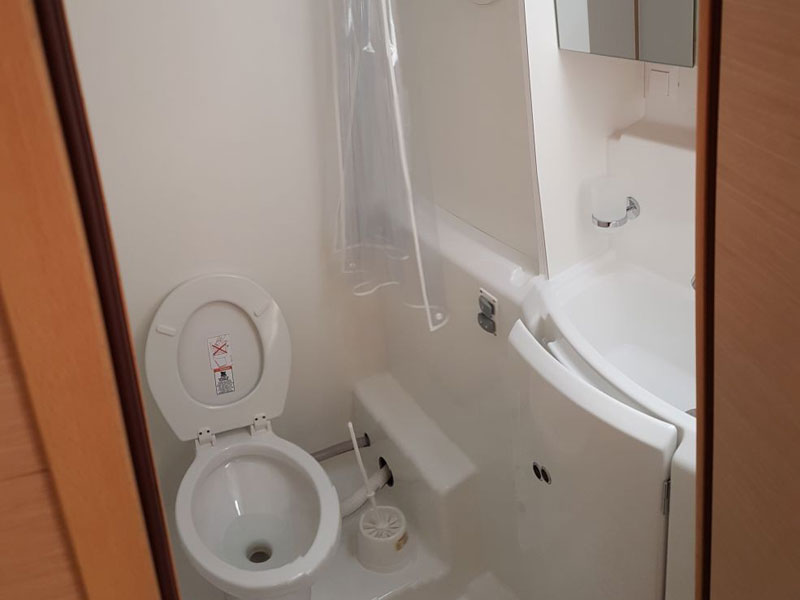 photo Lagoon 400 S2 9