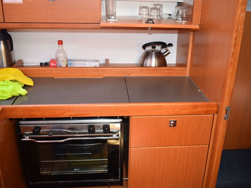 foto Bavaria Cruiser 37 6