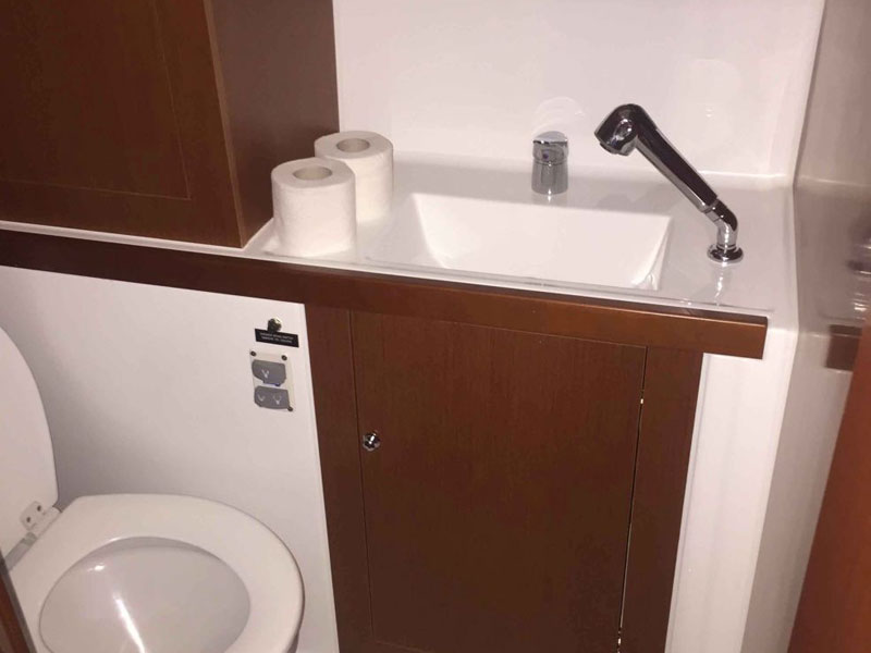 照片 Oceanis 41.1 12