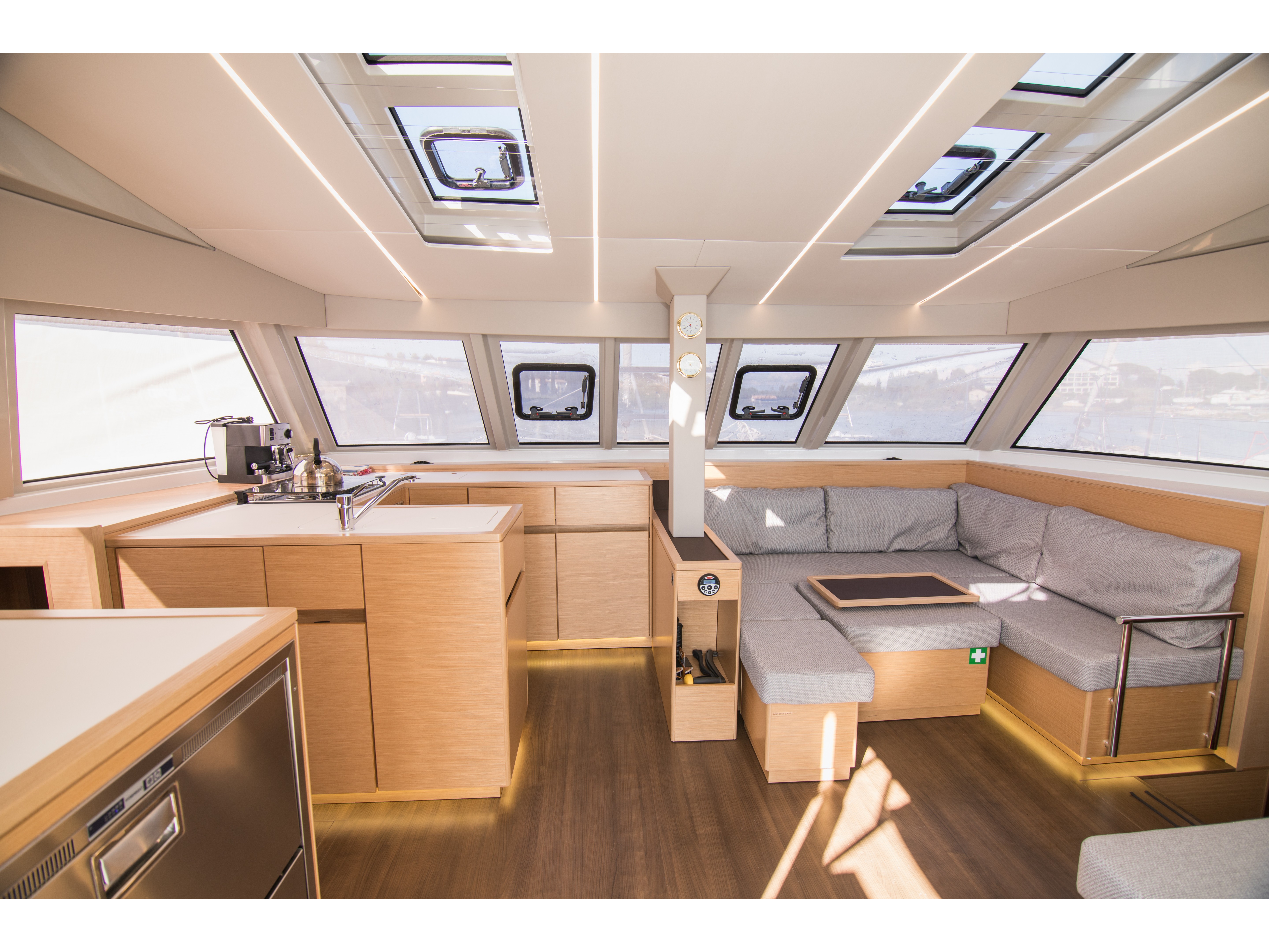 Catamaran - Nautitech 46 Fly - 4 Cabins - Built 2018
