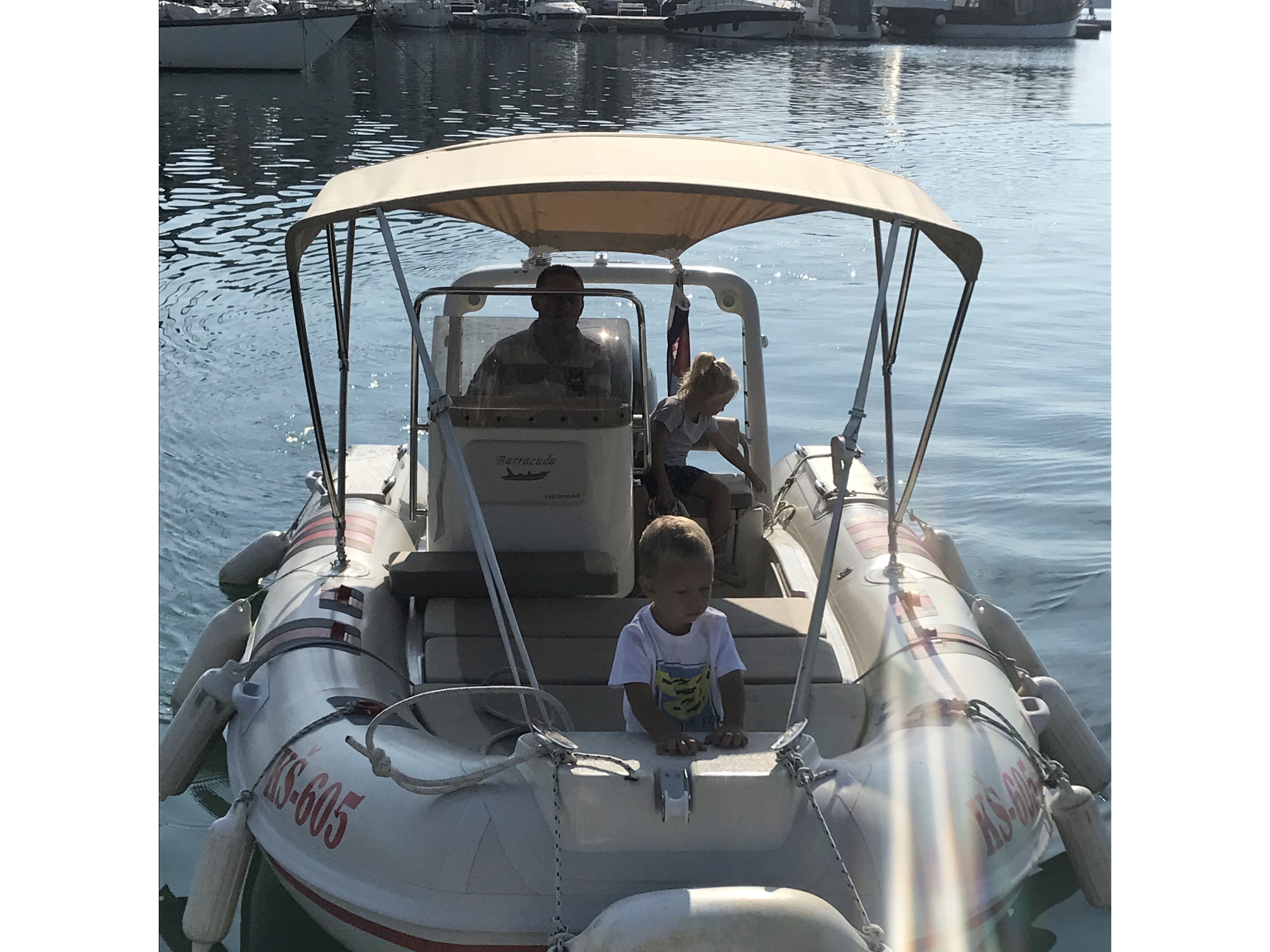 foto Barracuda 545 12