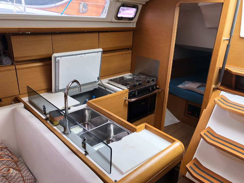 foto Sun Odyssey 409 14