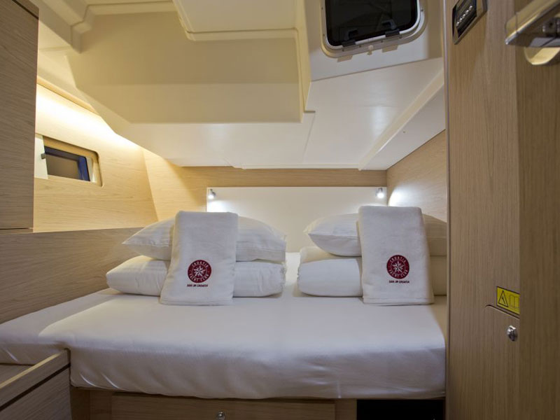 photo Oceanis 51.1 29