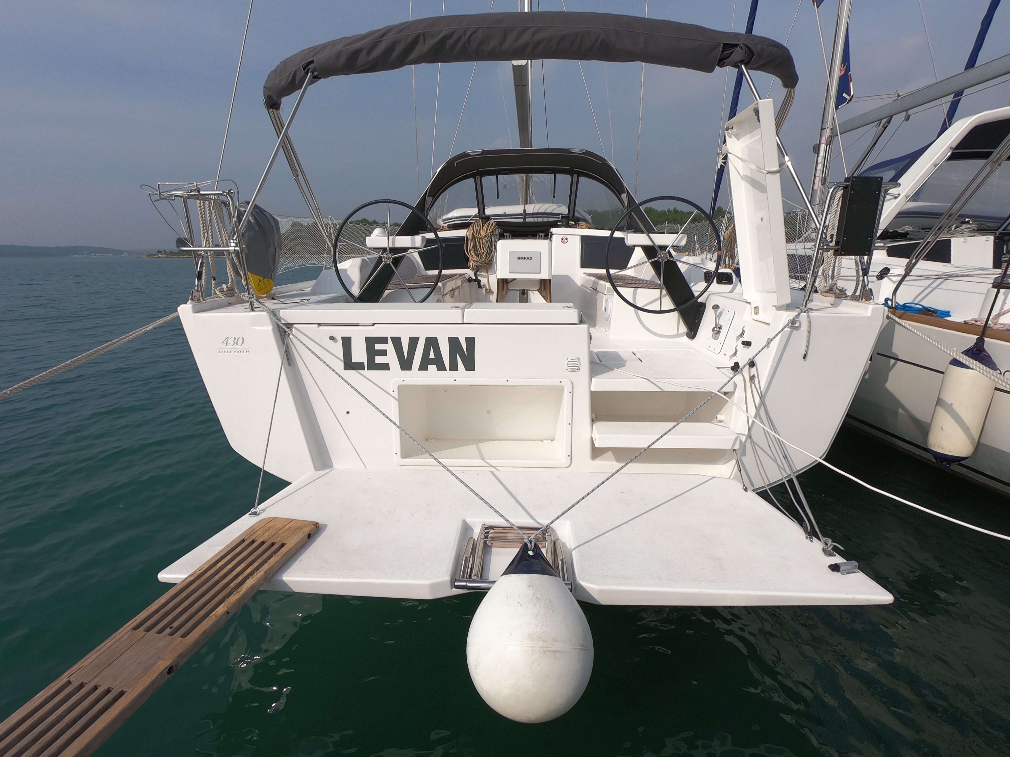 Dufour 430 GL