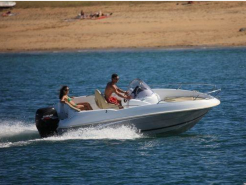 foto Beneteau Flyer 550 3