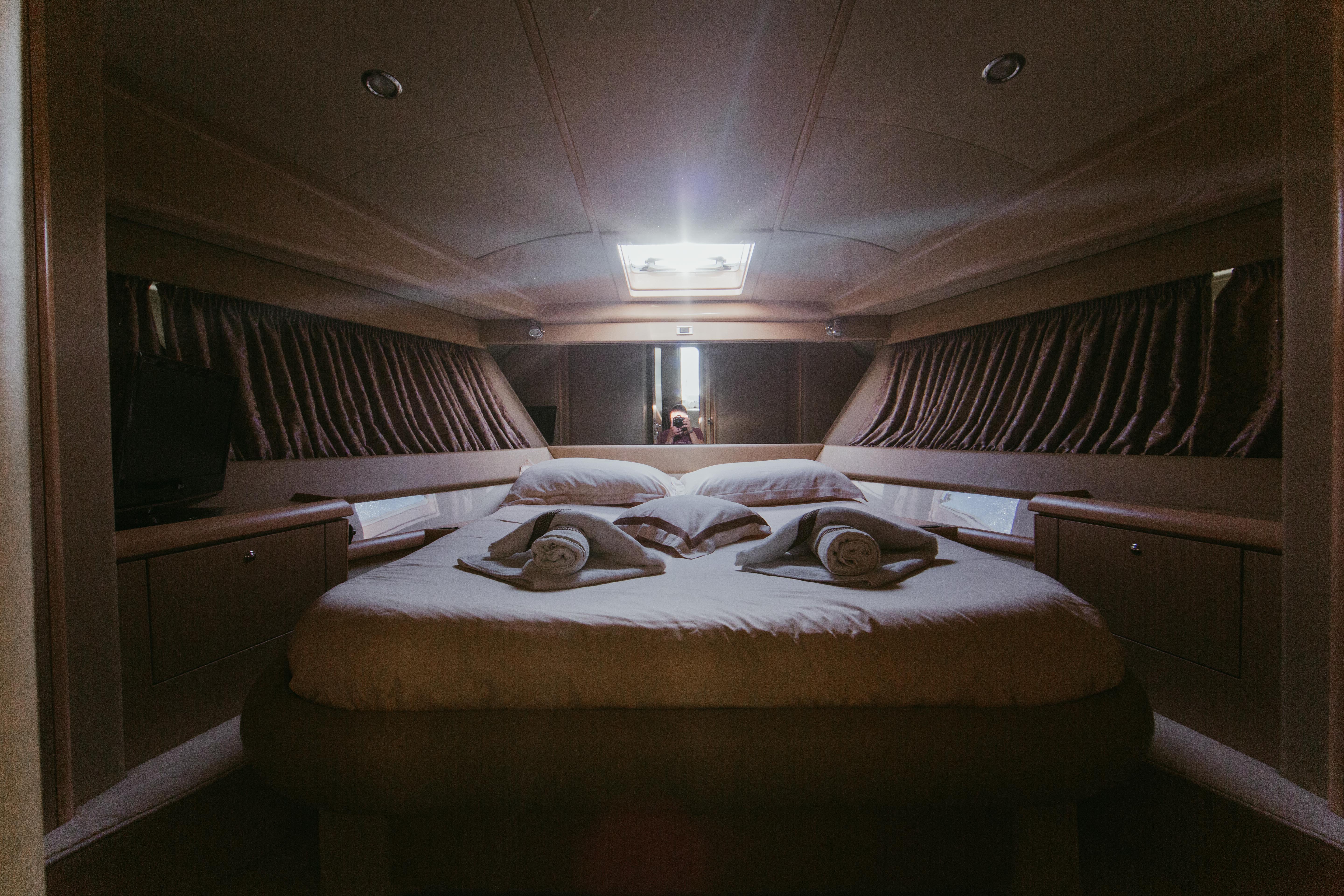 фото Ferretti 460 8