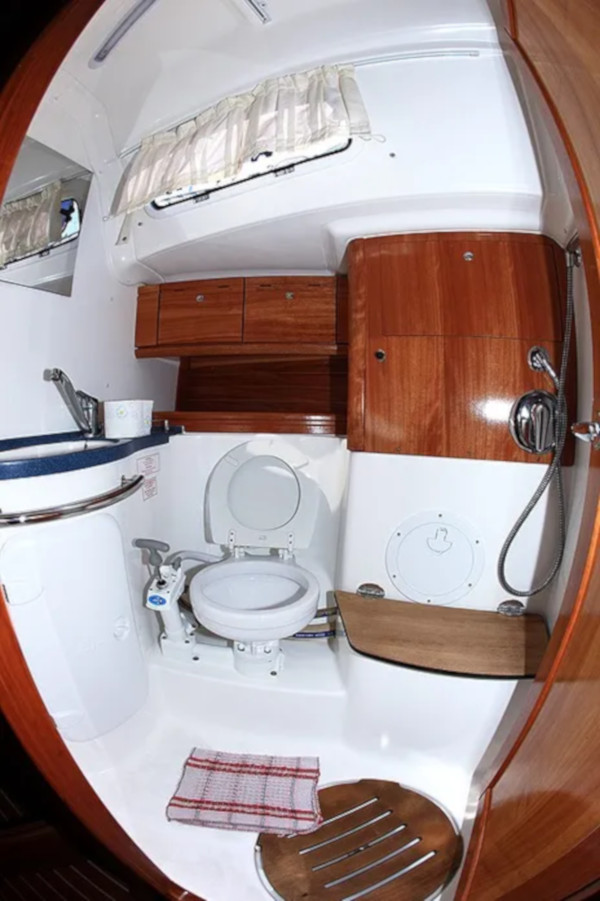 صور Bavaria 50 9