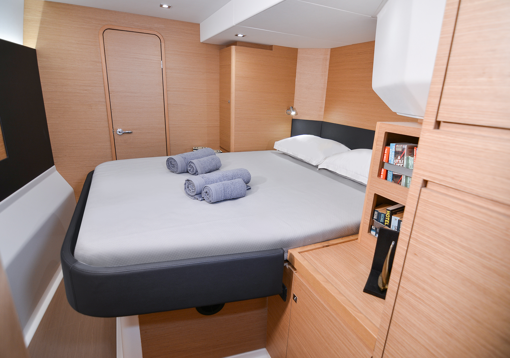  Sea Breeze *skipper's fee is included in the price / Dufour Catamaran 48[G]