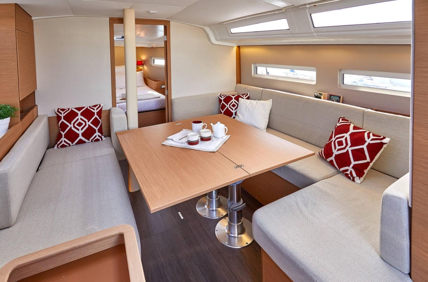 foto Sun Odyssey 410 11