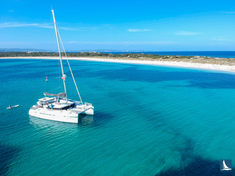 صور Lagoon 450 Sport 18