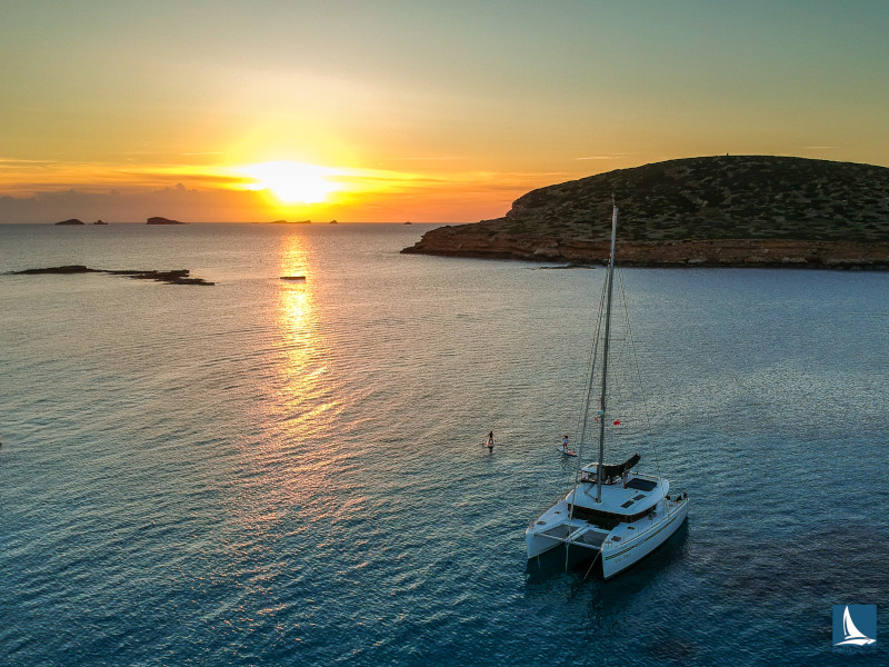 صور Lagoon 450 Sport 34