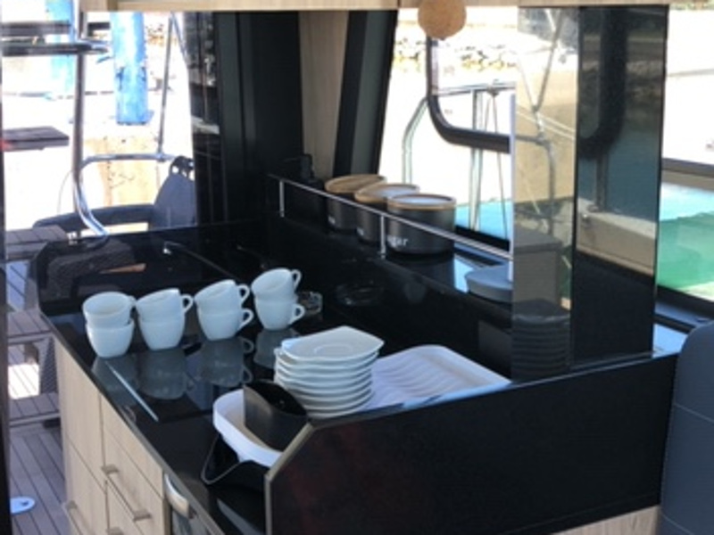 фото Futura 40 Grand Horizon 10