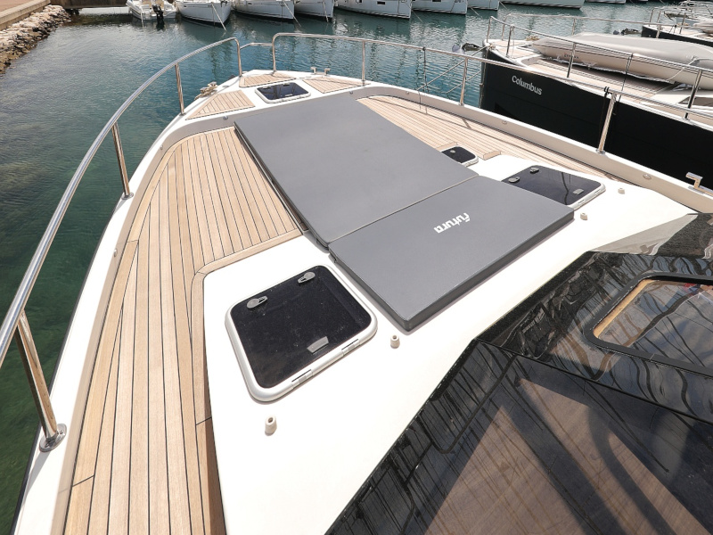 фото Futura 40 Grand Horizon 17