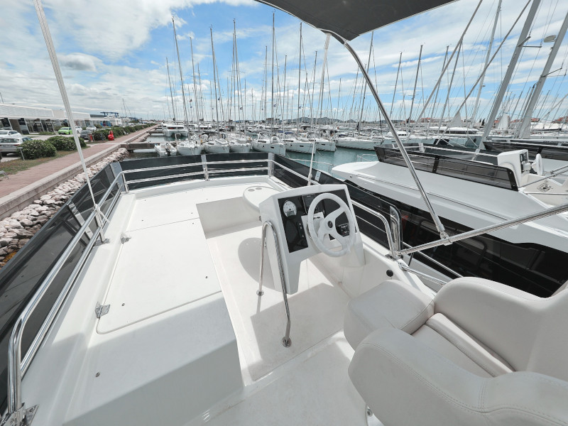 фото Futura 40 Grand Horizon 20