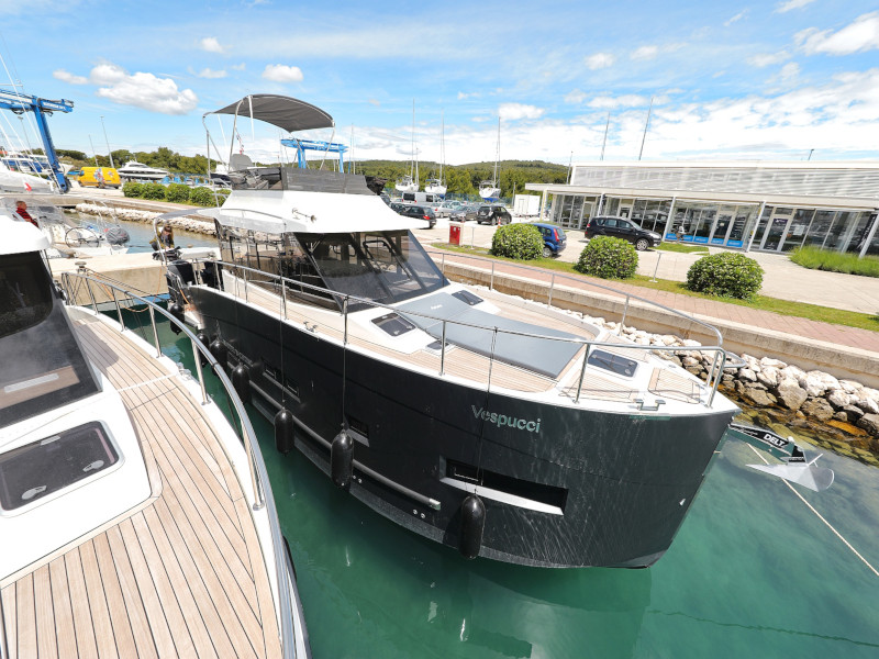 фото Futura 40 Grand Horizon 40