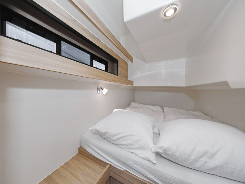 фото Futura 40 Grand Horizon 79