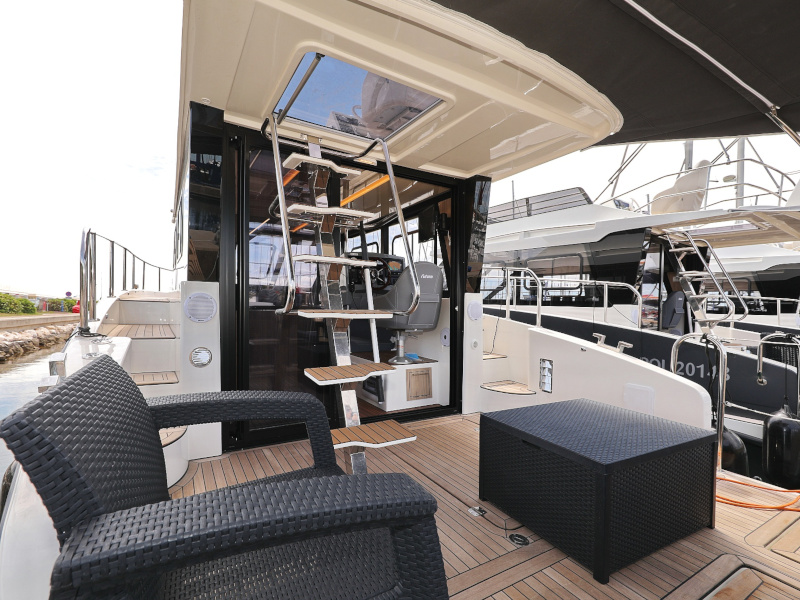 фото Futura 40 Grand Horizon 14