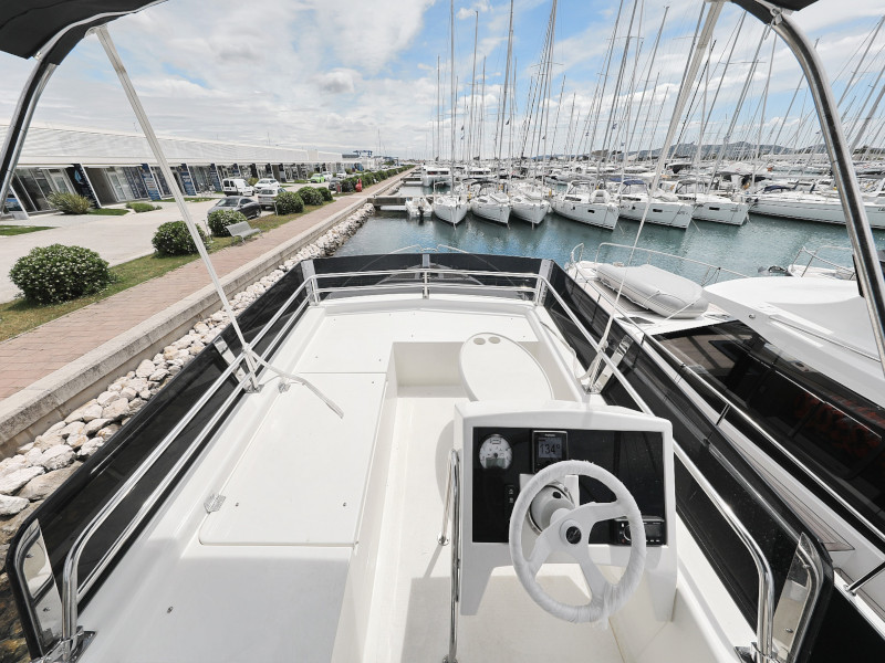 фото Futura 40 Grand Horizon 20