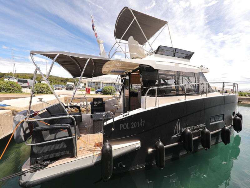 фото Futura 40 Grand Horizon 38