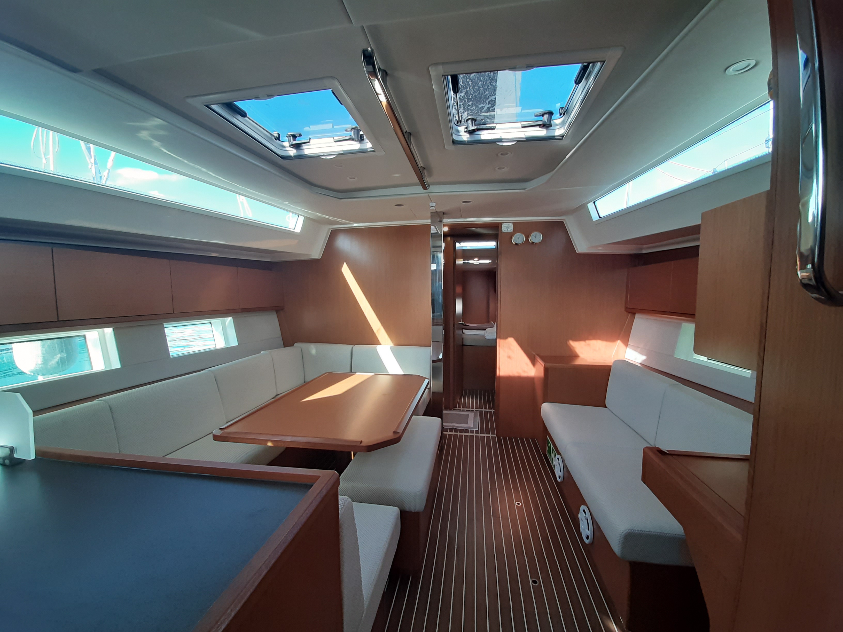foto Bavaria C45 3