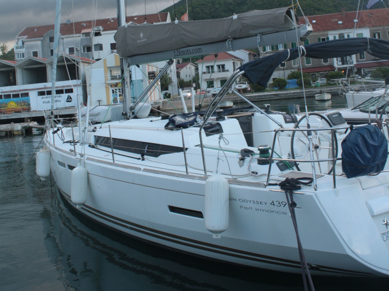 Foto Sun Odyssey 439 3