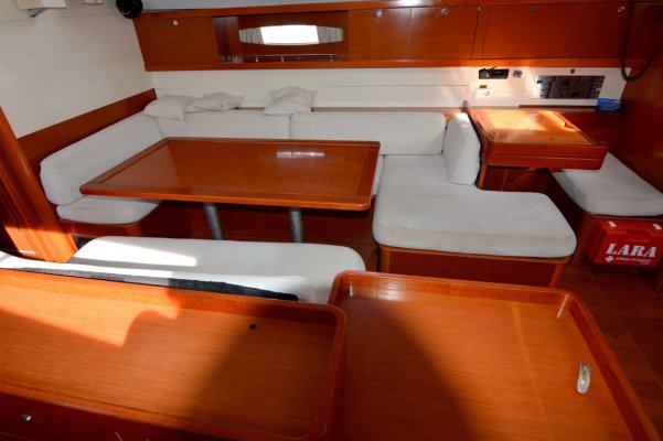 foto Oceanis 50 19