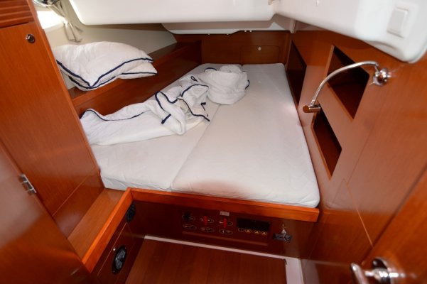 foto Oceanis 50 25