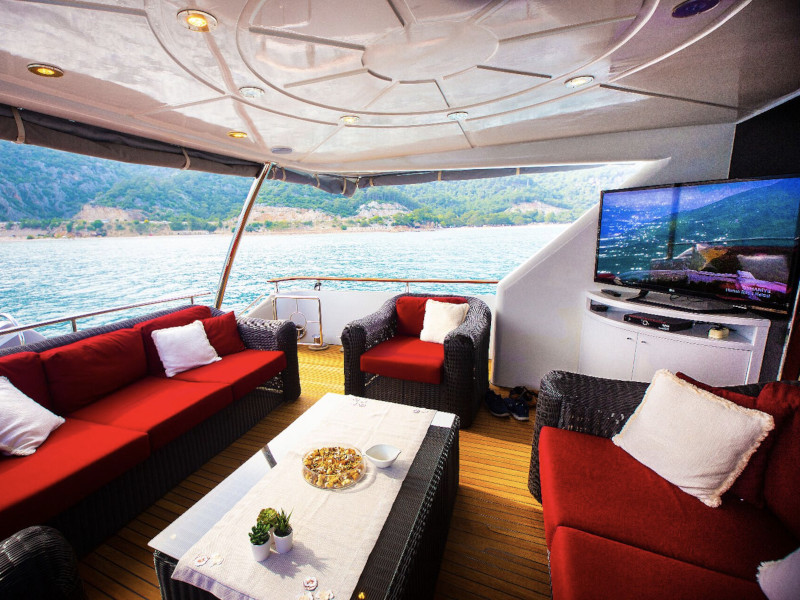 photo Motoryacht 11