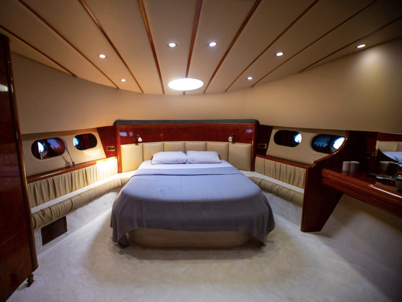 photo Motoryacht 24