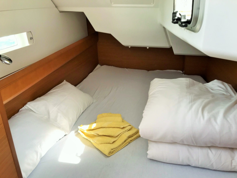 photo Sun Odyssey 389 10